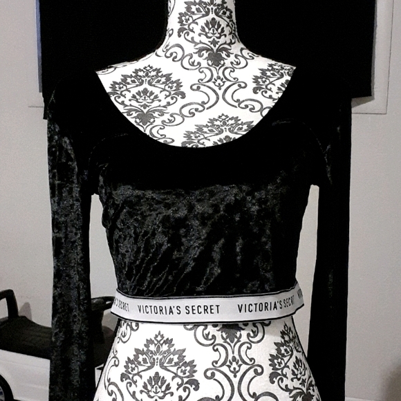 Victoria's Secret Tops - Victoria Secret Valor Crop top